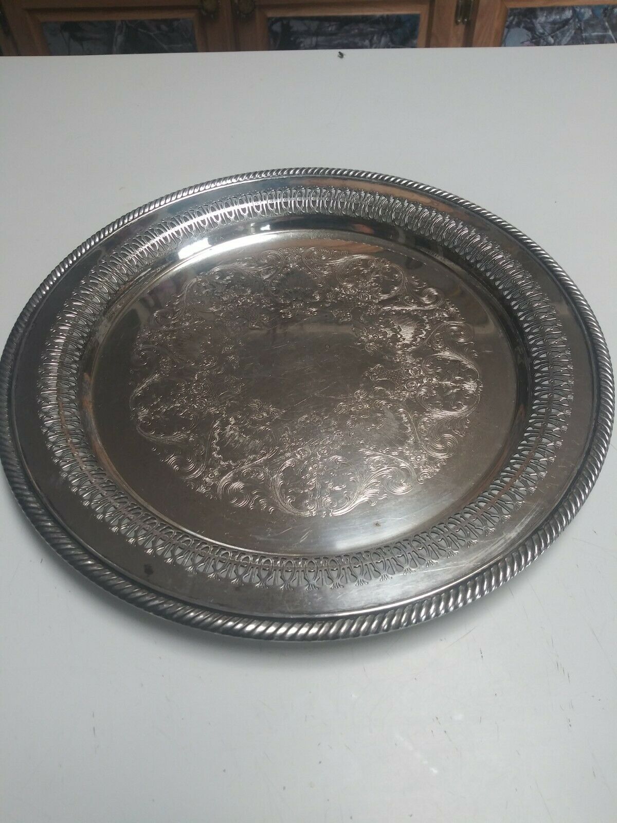 Vintage Wm Rogers Silverplate, Round Reticulated Serving Platter #170