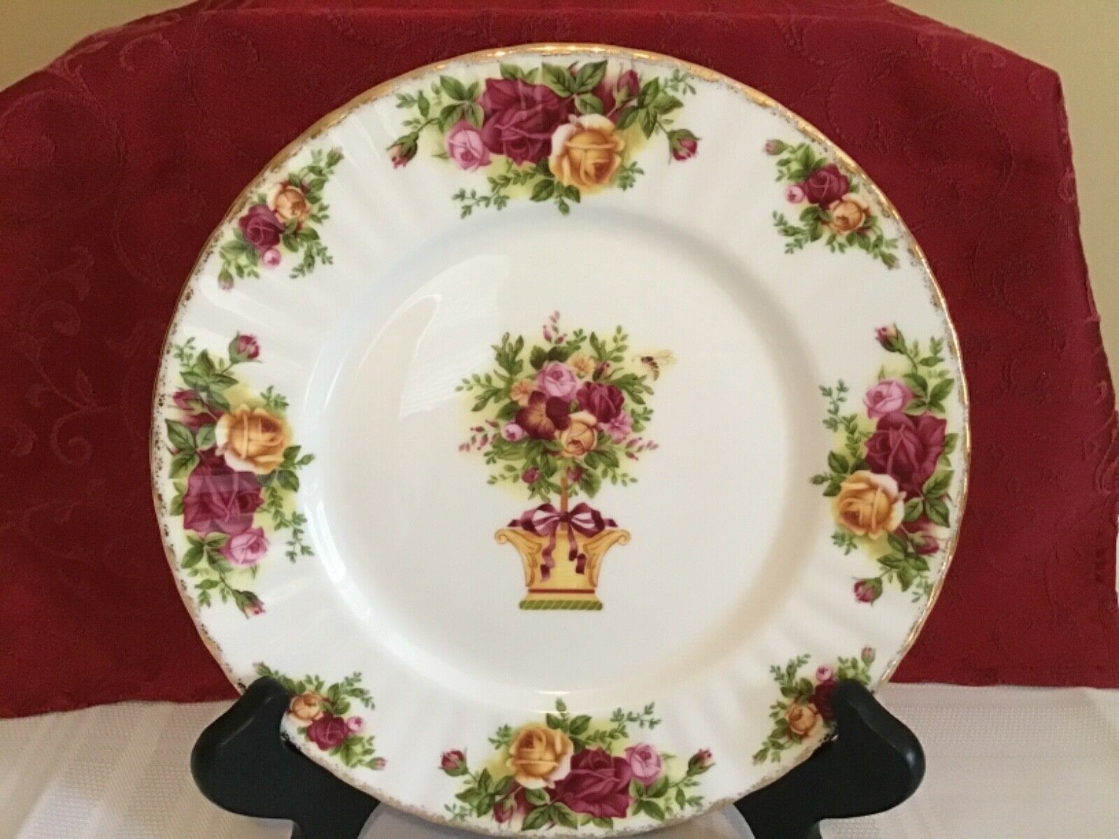 Royal Albert Old Country Roses Spring Salad Plate