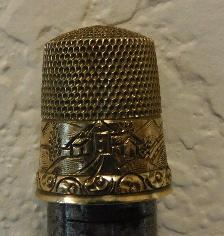 Antique 14k Gold Thimble With Two Houses And A Bridge Around The Bottom 3g